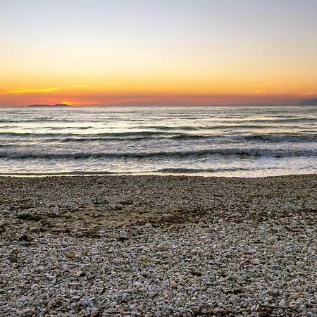 Вілла Maistro Beach House Ахараві Екстер'єр фото